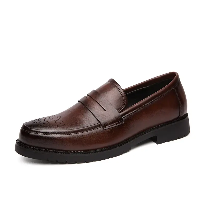 Thumbnail: Men's Brogue Style Leather Formal Shoes