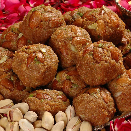 Aata Pin‍nee is a famous dish of Punjab