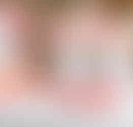 Handgemaakte donkerroze zuurstokken met aardbeismaak, individueel verpakt, perfect voor doopsuiker en feestjes