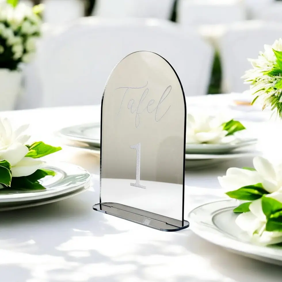 LiZ-e - Zilver Acryl tafelnummer - Huwelijk - Bruiloft - Trouw - Tafeldecoratie - Plaatsing - Origineel - Huur - Koop - Laser