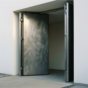 Architectural Aluminium Pivot Doors