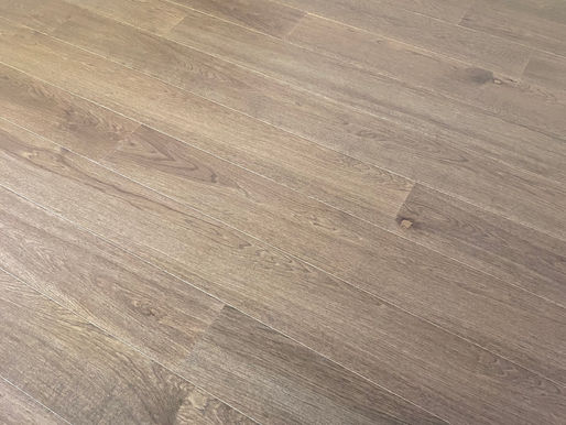 How the Los Angeles Humidity Affects Hardwood Floors