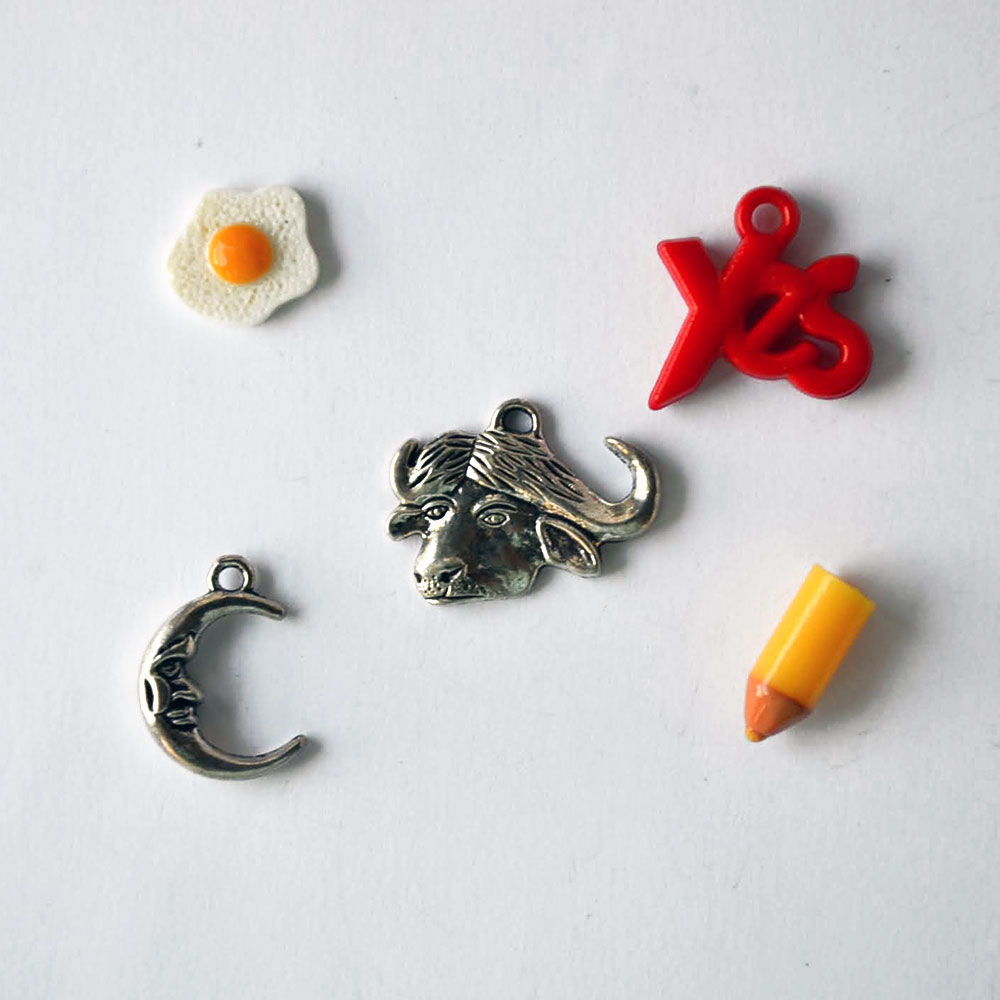 Letter Y I spy trinkets, ABC alphabet box fillers by TomToy