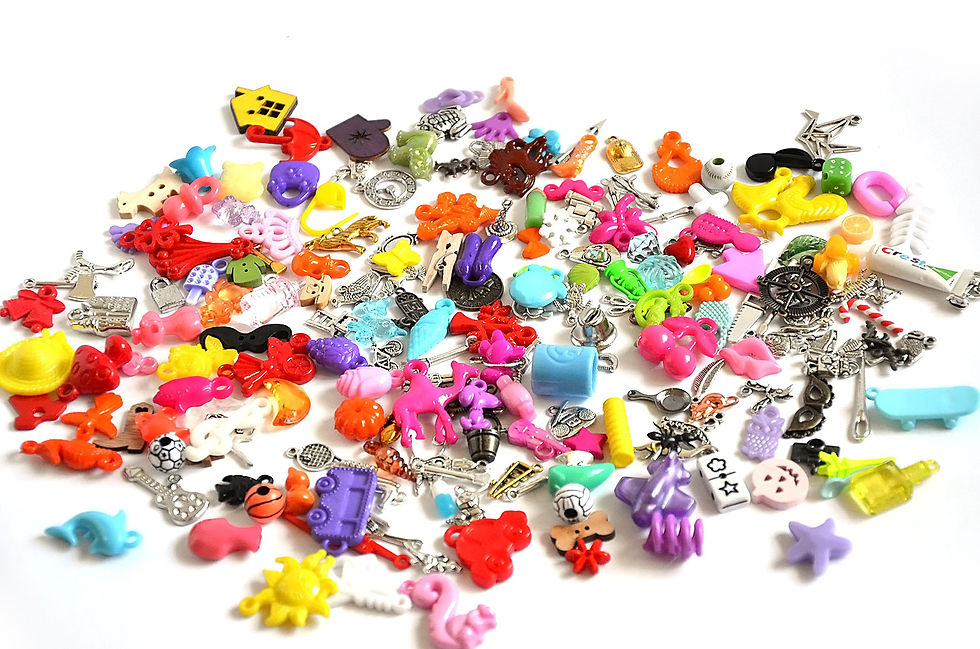 Thumbnail: Double-sided mixed I Spy trinkets, 1-3cm, Set of 20/50/100/200