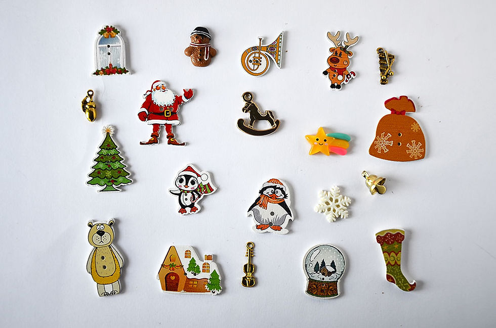 Thumbnail: Christmas Theme I Spy trinkets, Red/Blue/White/Green/Golden, 1-3cm, Set of 20