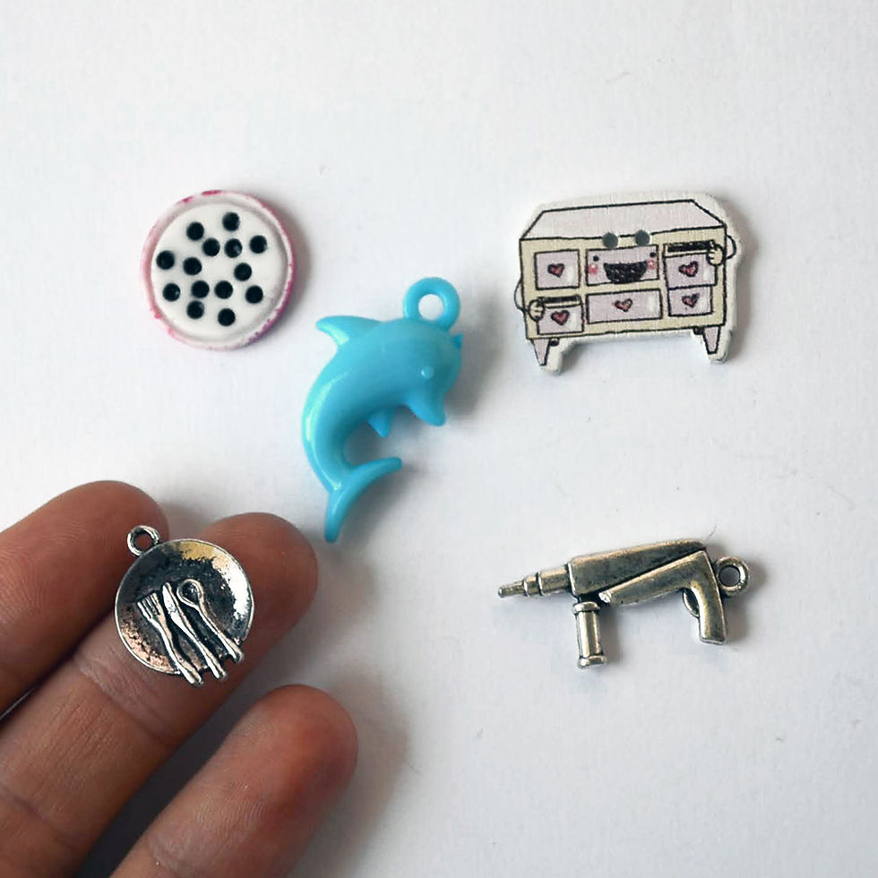 Letter D I spy trinkets, ABC alphabet box fillers by TomToy