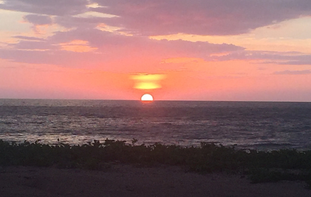 A glorious Territory sunset at the gorgeous Dundee Beach