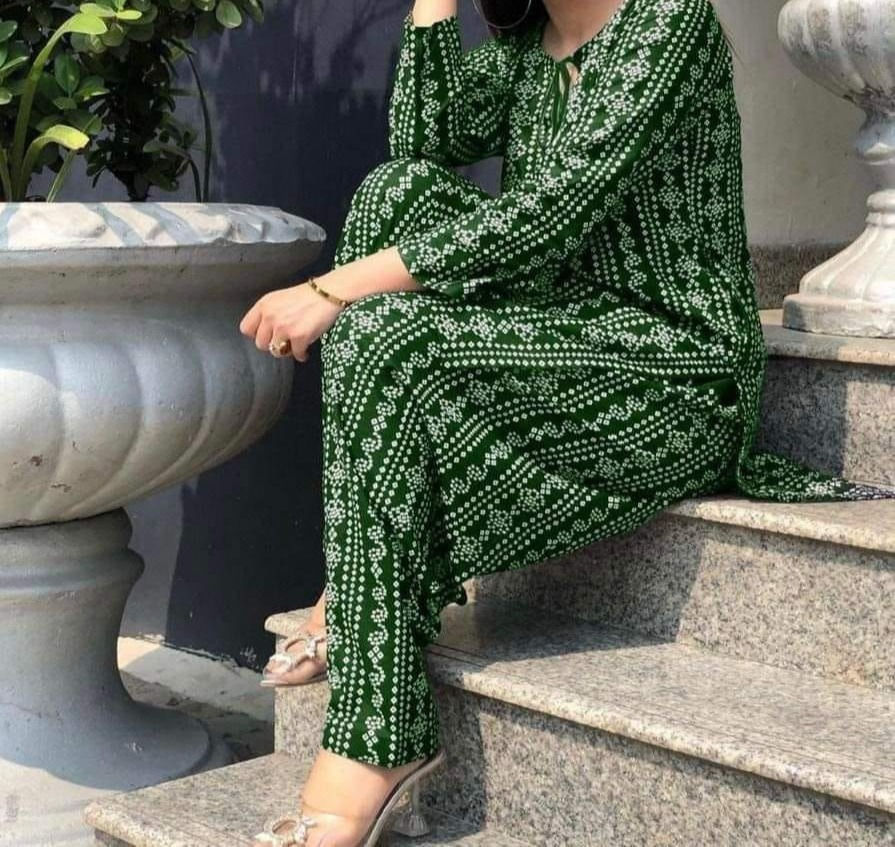 Thumbnail: 2 Piece Suit Printed