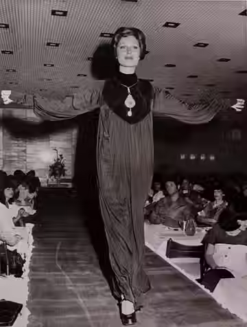 Fashion-by-Laurence-Ziv-1977