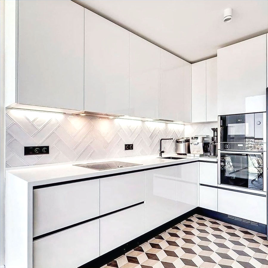 Kitchen countertops are essential for both design and functionality in the home. In this blog, we explore popular materials, from quartz and granite to stainless steel, offering tips on selecting the perfect option and keeping it in pristine condition