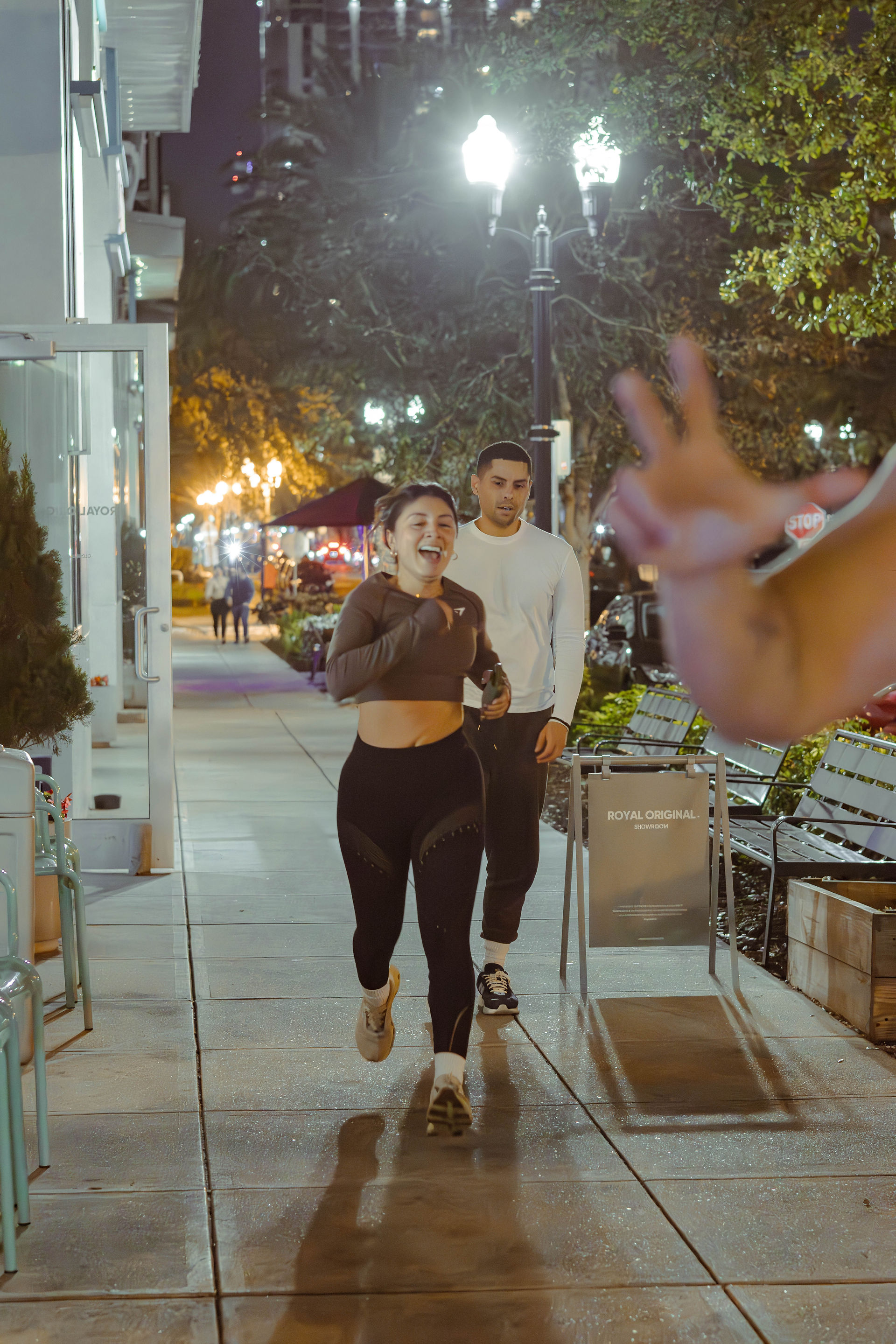 Lake Eola Run Club kicks off April 19! Join the movement, refuel with Earthy Picks, and enjoy our Earth Day burrito deal on April 22!