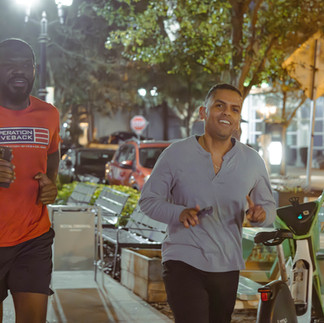 Lake Eola Run Club kicks off April 19! Join the movement, refuel with Earthy Picks, and enjoy our Earth Day burrito deal on April 22!