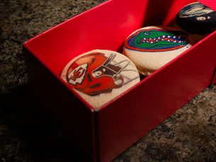🏈 Sweet Game Day: Where Flavor Meets Team Spirit