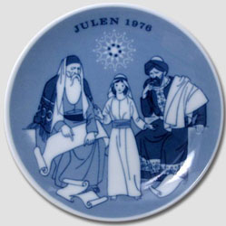 1976 Porsgrund Christmas Plate, Jesus at Temple