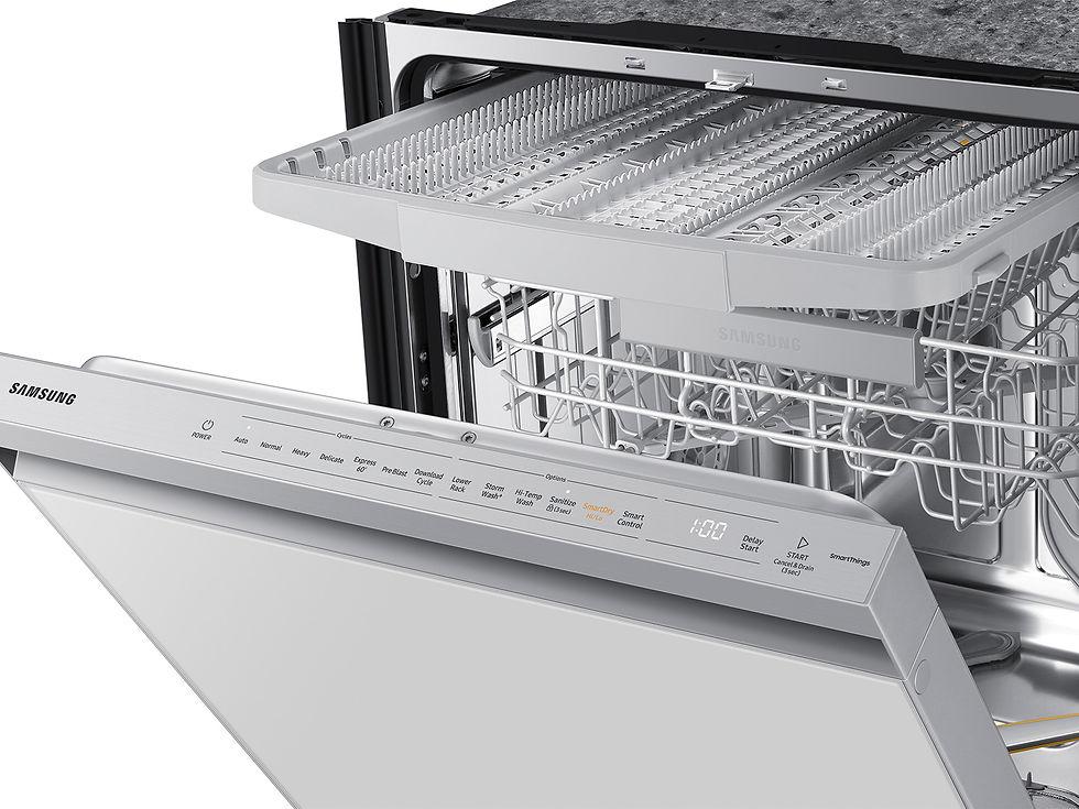Miniatura: Bespoke White Glass Dishwasher Controls Detail