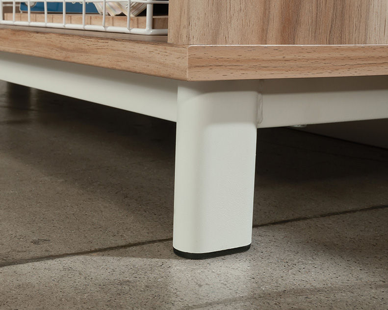 Miniatura: Bergen Circle Credenza File Cabinet in Acacia Finish leg detail