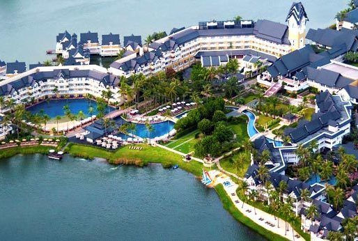 Angsana Laguna Phuket 5* Hotel at Bang Tao Beach: Luxury Resort Guide for Thailand Vacation 2025