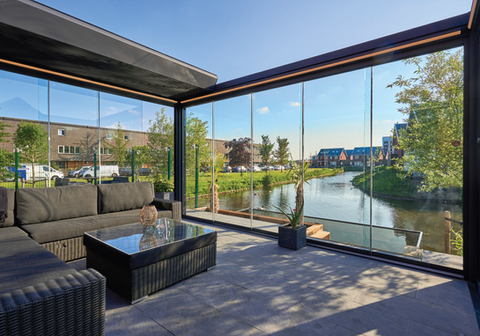 Pinela Deluxe Pergolas: Ultimate Comfort All Year Round