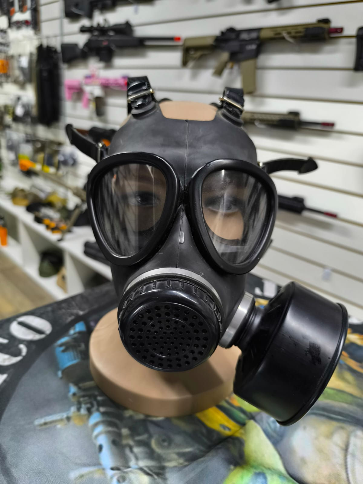 Mascara de Gas M87