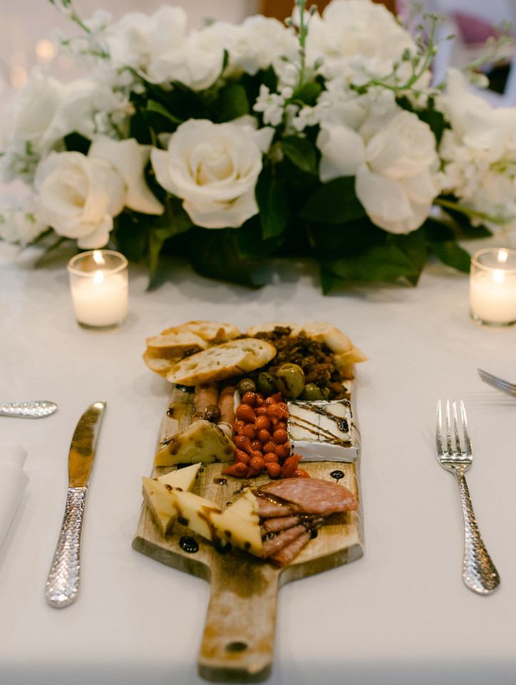 Bridal party table centerpiece at Tubac Golf Resort and Spa