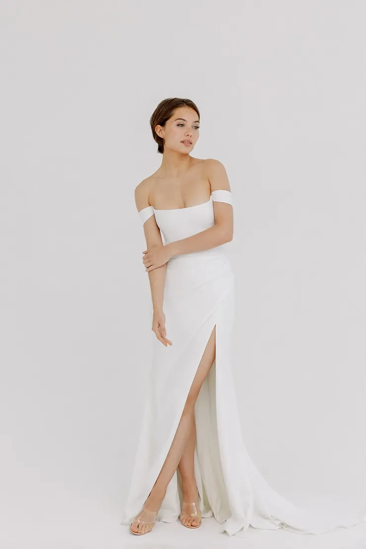 Image Courtesy of: Bella Lily Bridal - Designer: Alyssa Kristen - Dress: Camila 2.0