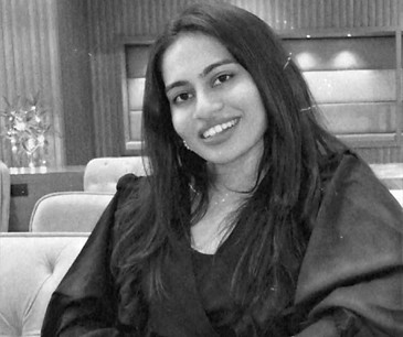 SHREYANSHI_edited_edited.jpg