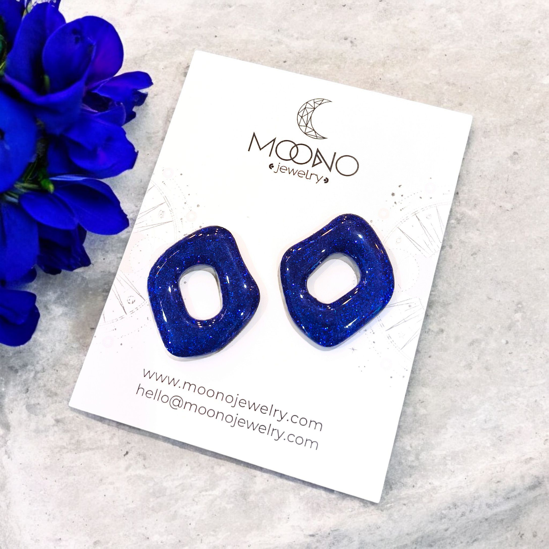 Funky Pebbles No. 6. fülbevaló - királykék