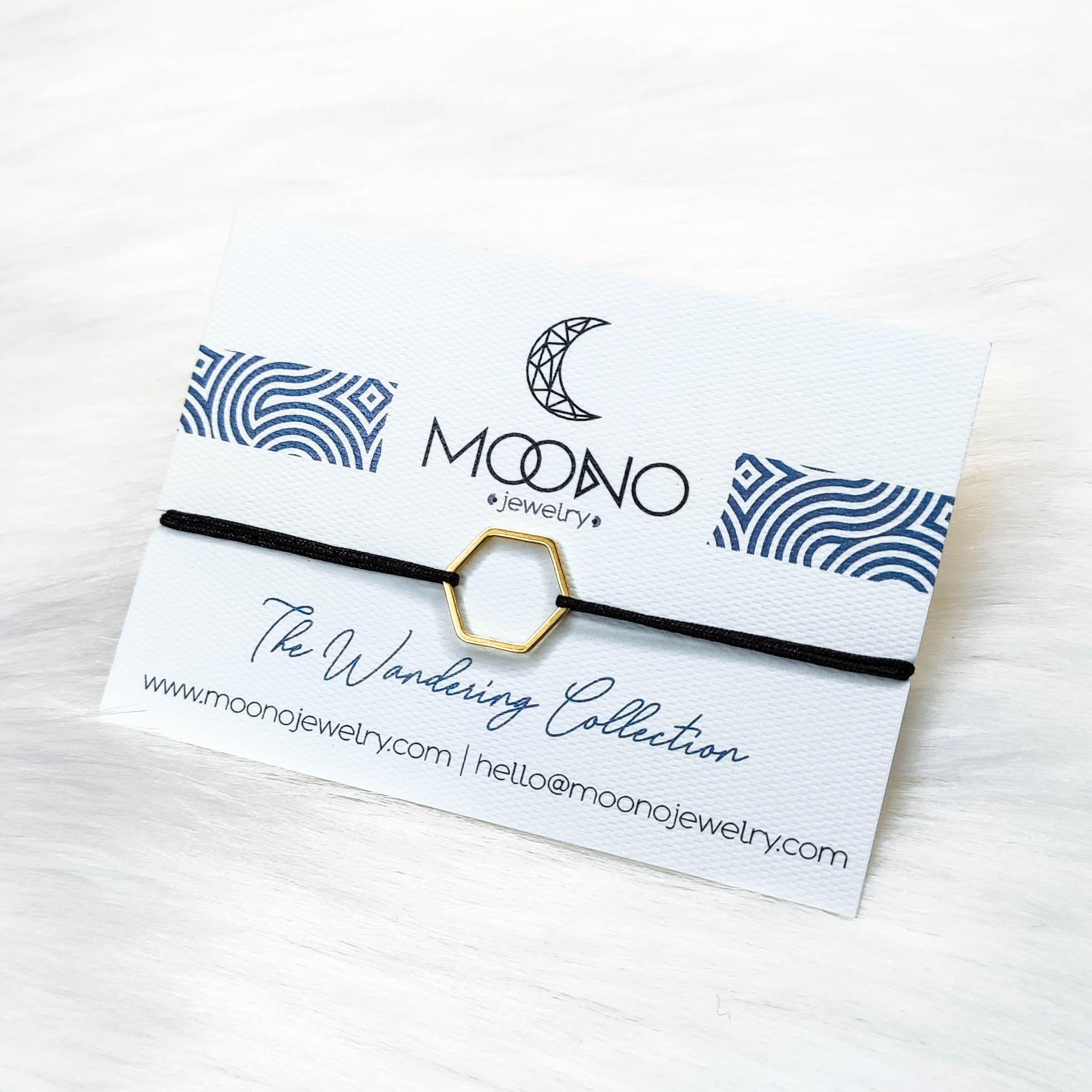 Zsinór karkötő arany színű nemesacél hatszög medállal