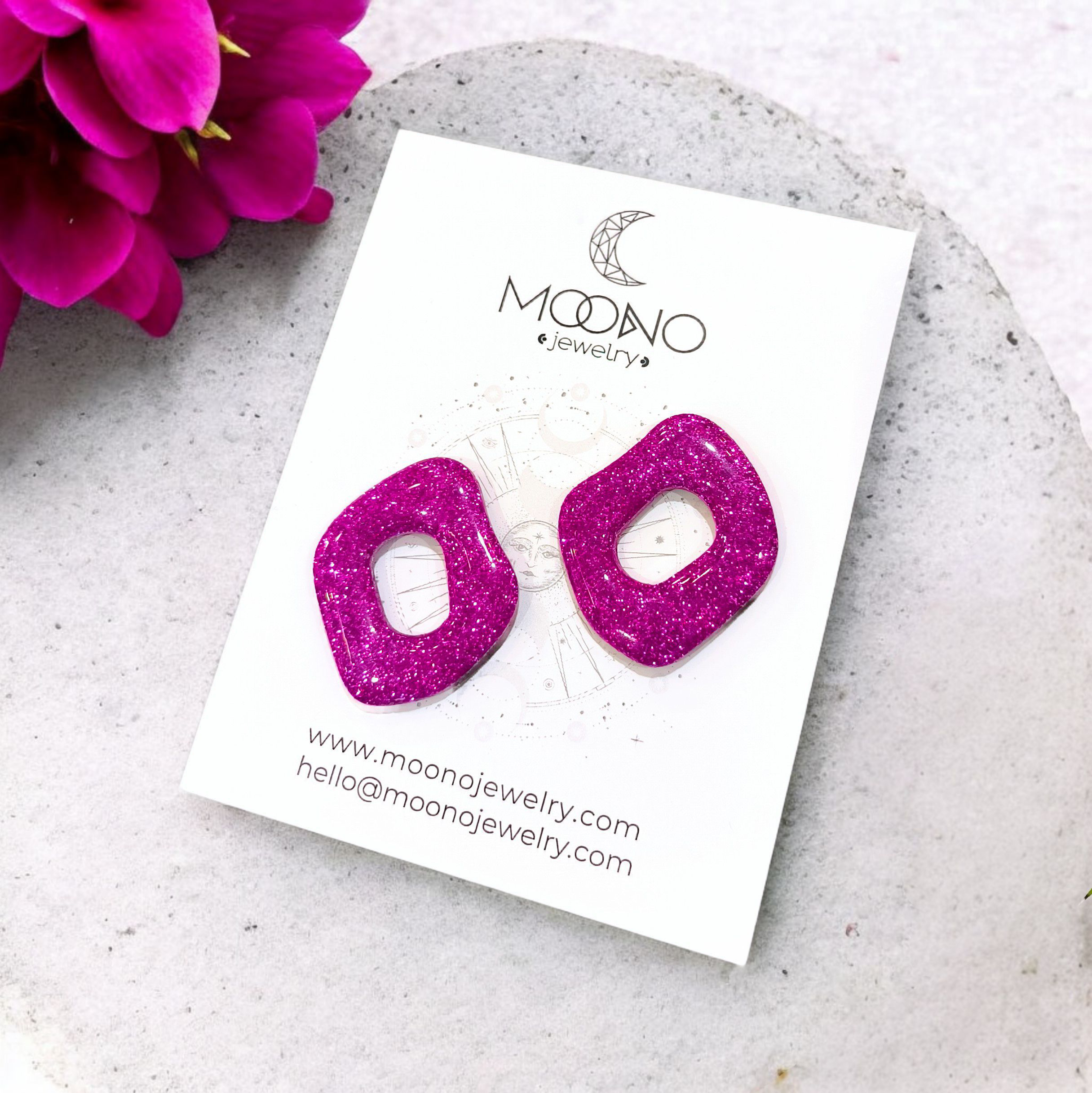 Funky Pebbles No. 6. fülbevaló - csillogós ciklámen