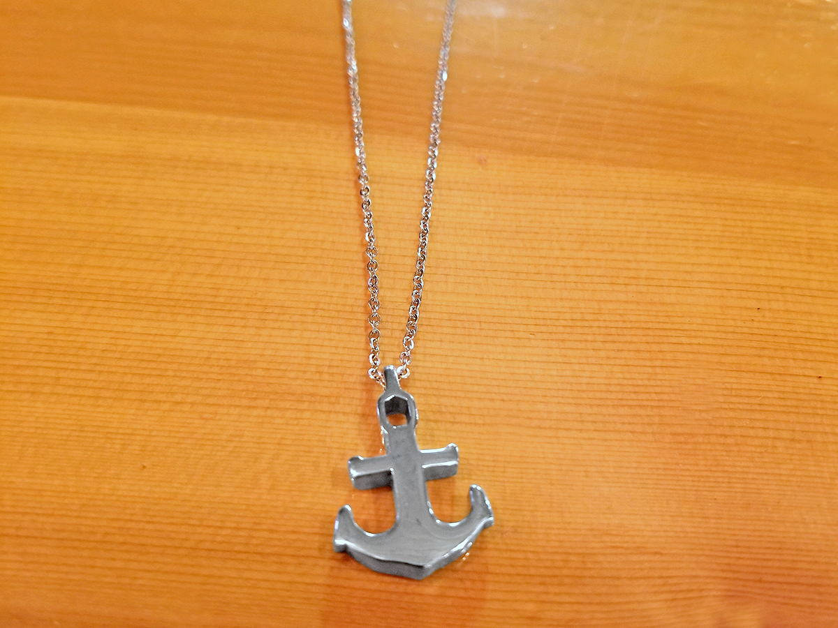 Collier ancre