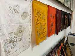 LABORATORIO PER LA LAVORAZIONE DEI BATIK