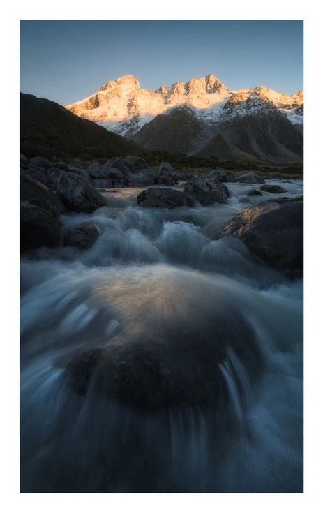 Mount Sefton at sunrise, Aoraki National Park, New Zealand