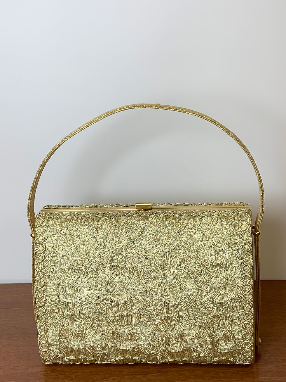 섬네일: 상품명