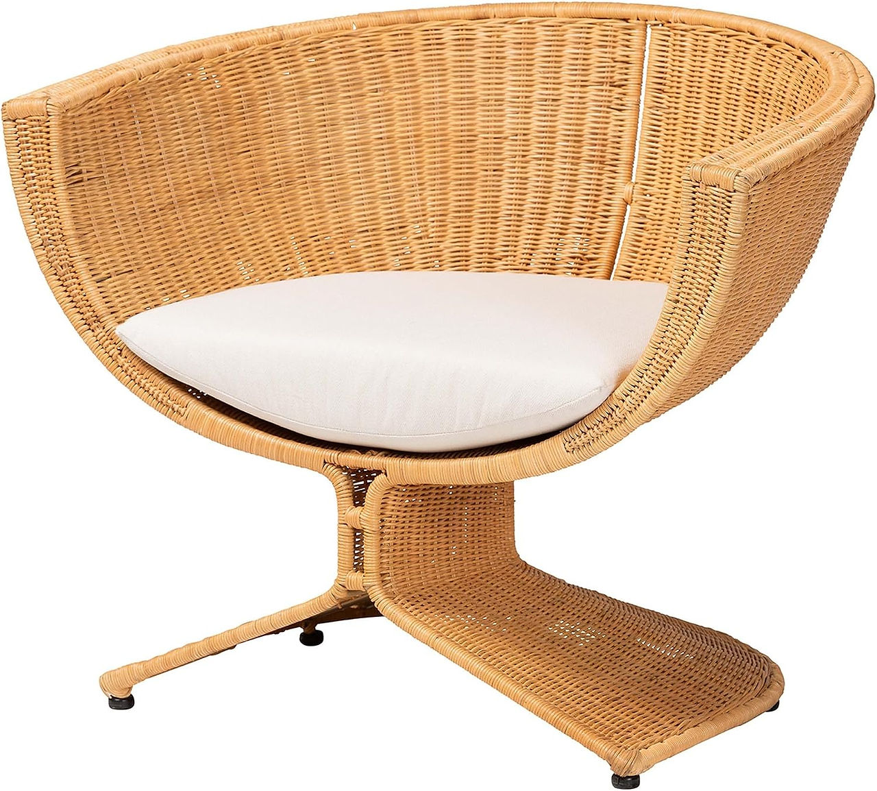 Bali and Pari rattan lounge chair