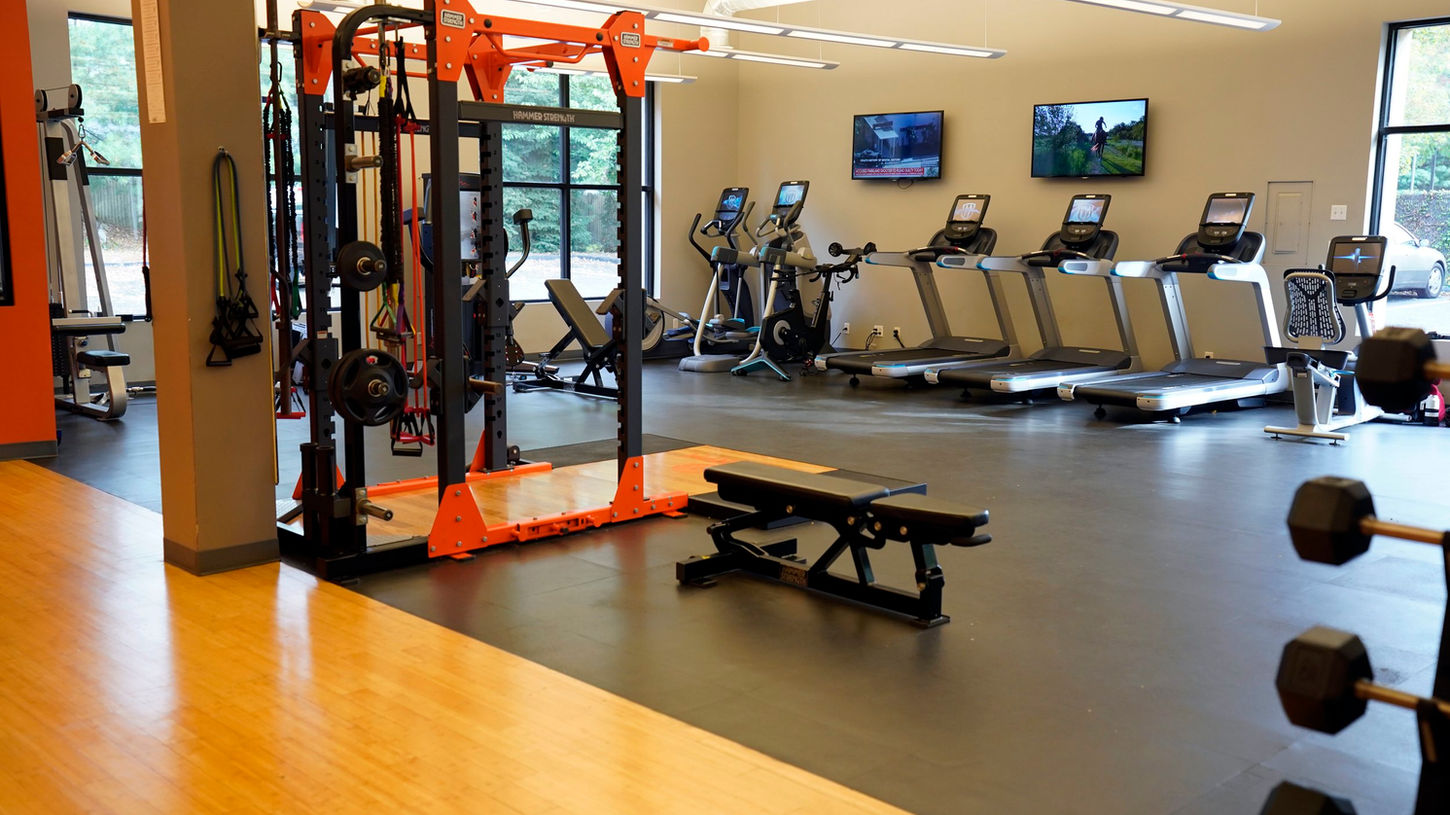 Gym at Zion Physical Therapy's Wesport Location