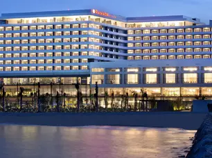 فندق رمادا بلازا  Ramada Plaza