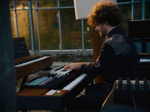 FKJ y Yussef Dayes sueltan nueva magia desde el invernadero