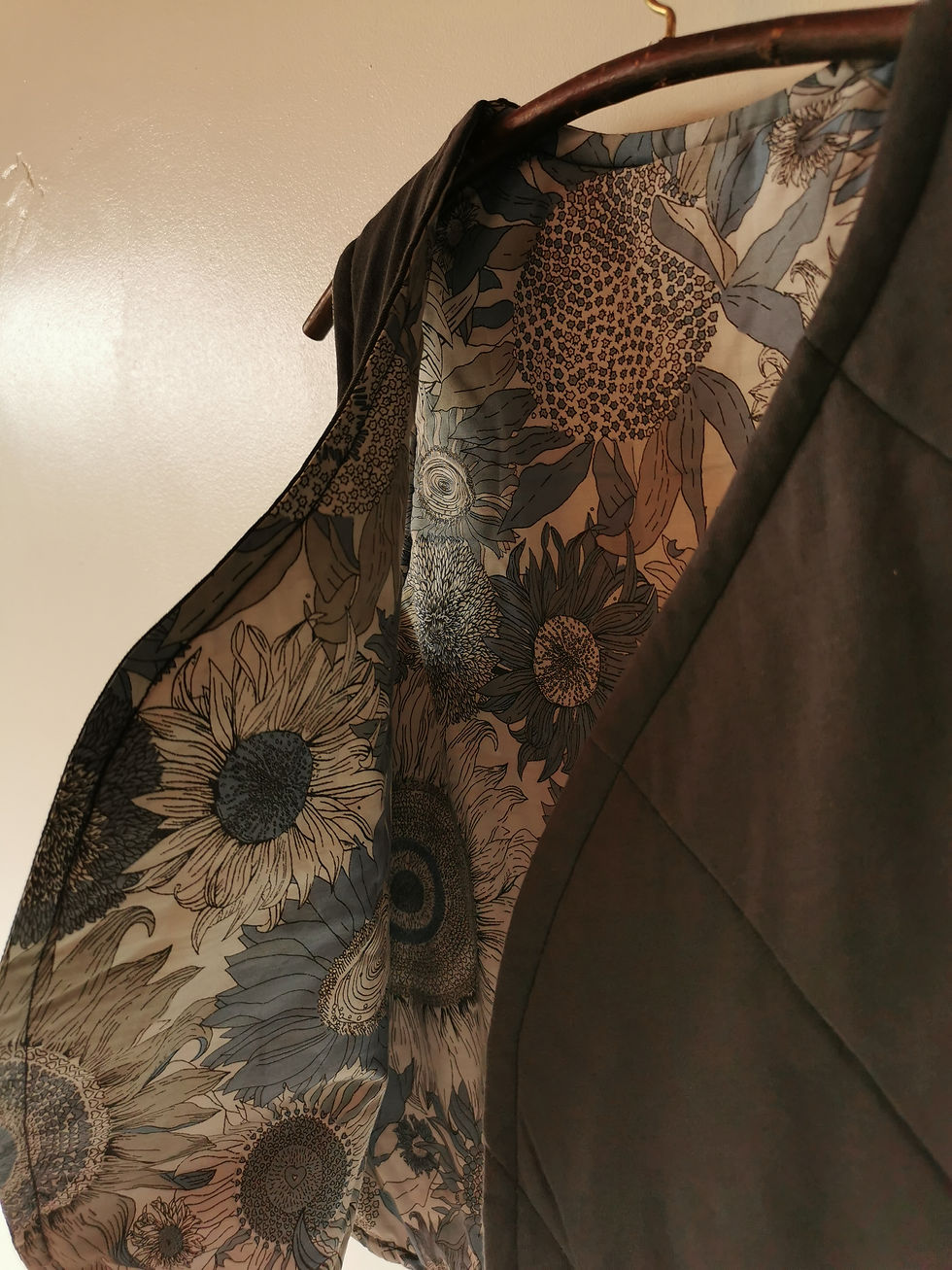 Thumbnail: Liberty Lawn Reversible Gillet / Waistcoat 3 Years +