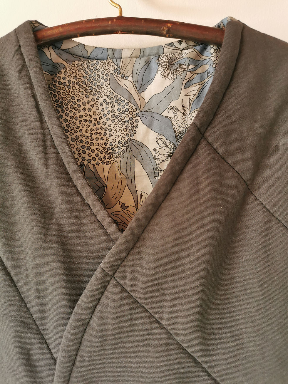 Thumbnail: Liberty Lawn Reversible Gillet / Waistcoat 3 Years +