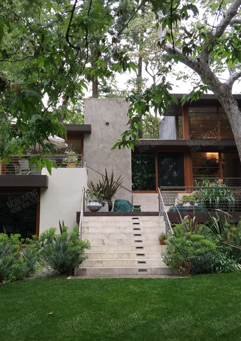Palisades 2 - Rustic Modern | Monument Home Builders

Front Entrance #1

A welcoming front entrance framed by lush greenery, featuring a combination of modern architecture and natural elements.