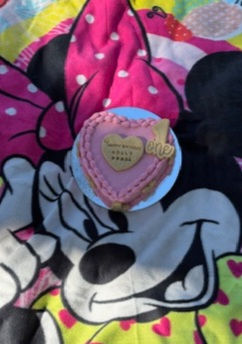 Thumbnail: Vintage Heart with Beet-Pink
