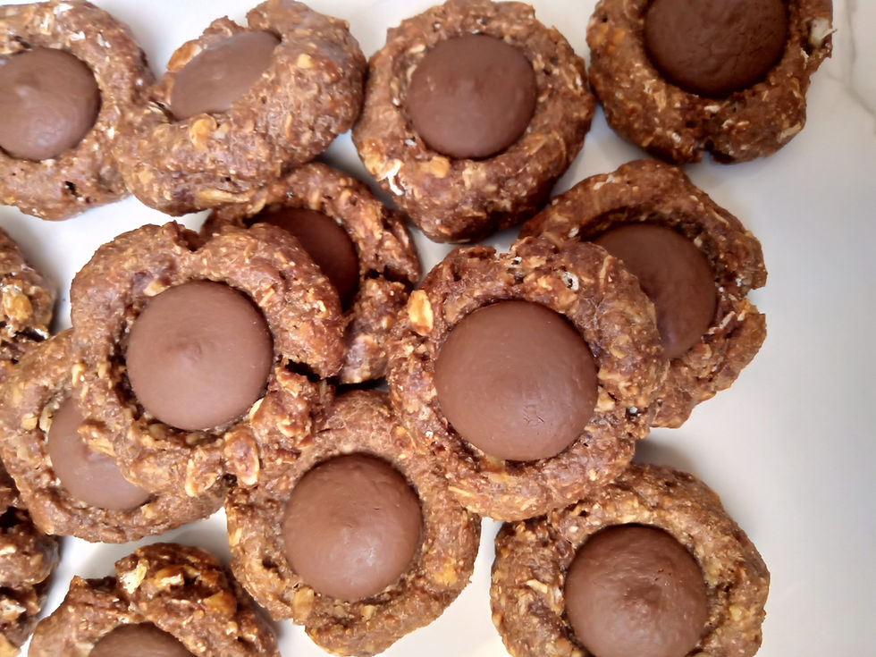 Thumbnail: grain free carob cookies