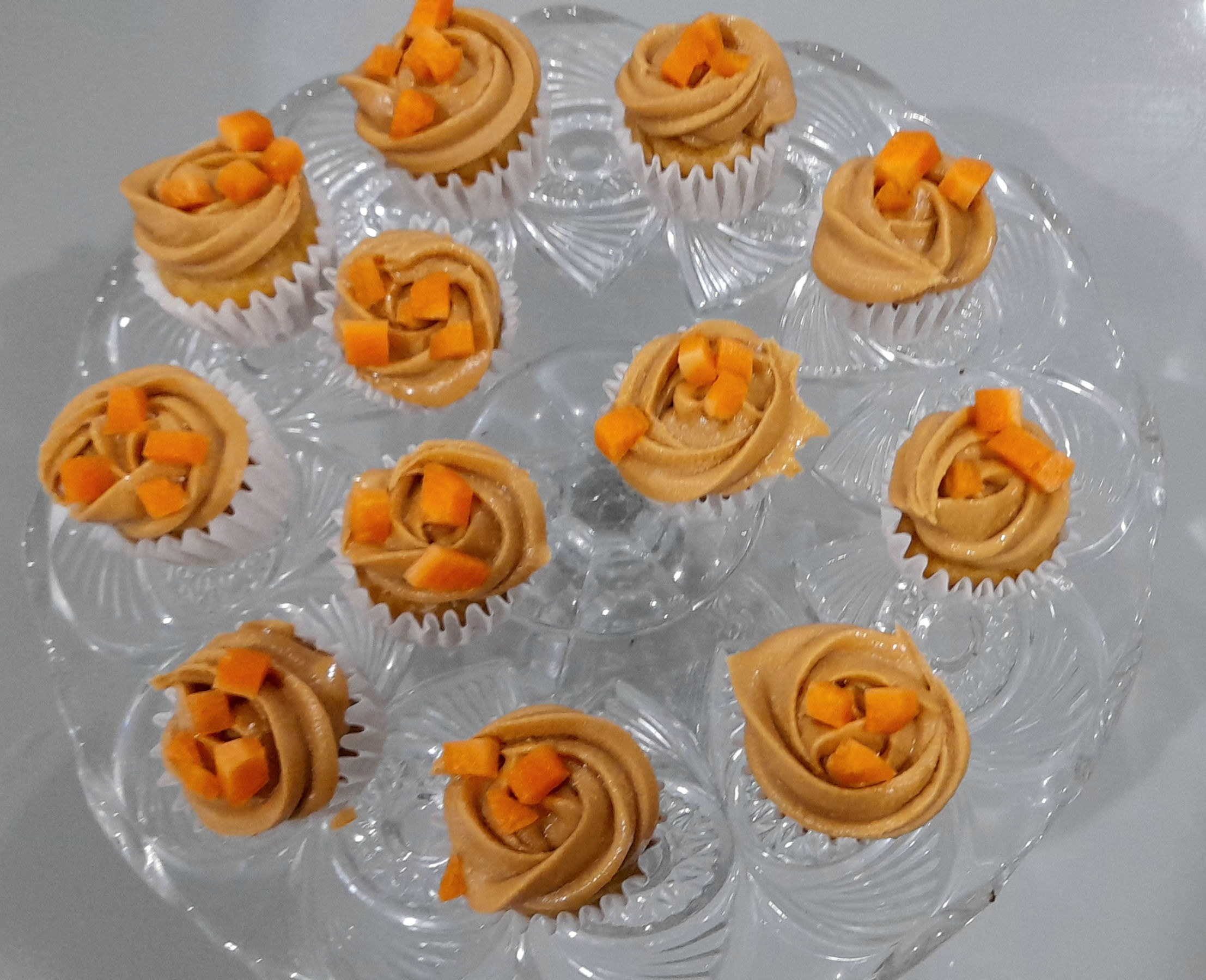 Mini pupcakes for dogs