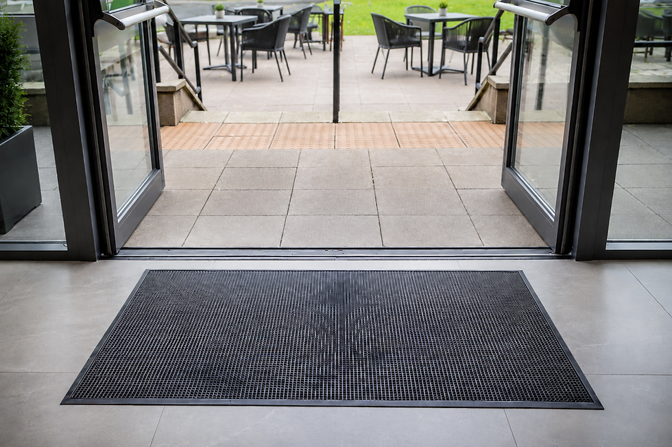 example of anti-slip pyramid entrance mat in a bar