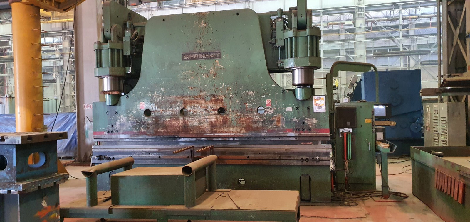 IMT2604 - Cincinnati CNC Press Brake Cap. 750 T - 750 AF x 12 FT