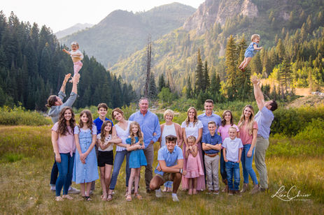 Utah Extended Family at Jordan Pines