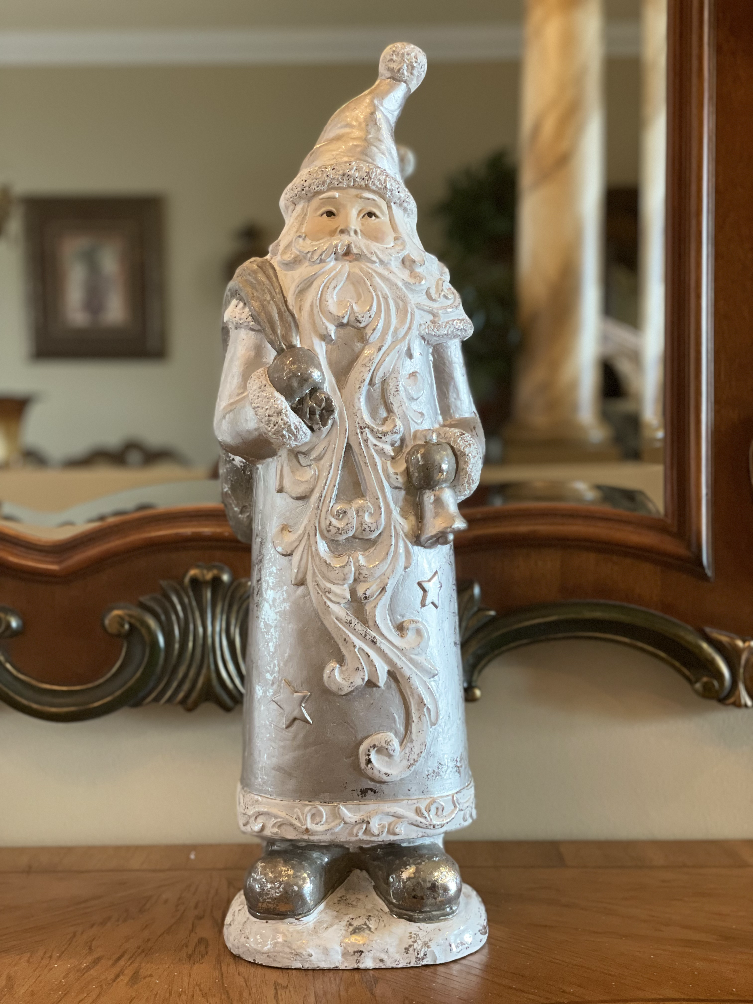Resin Silver & White Santa , 24-in