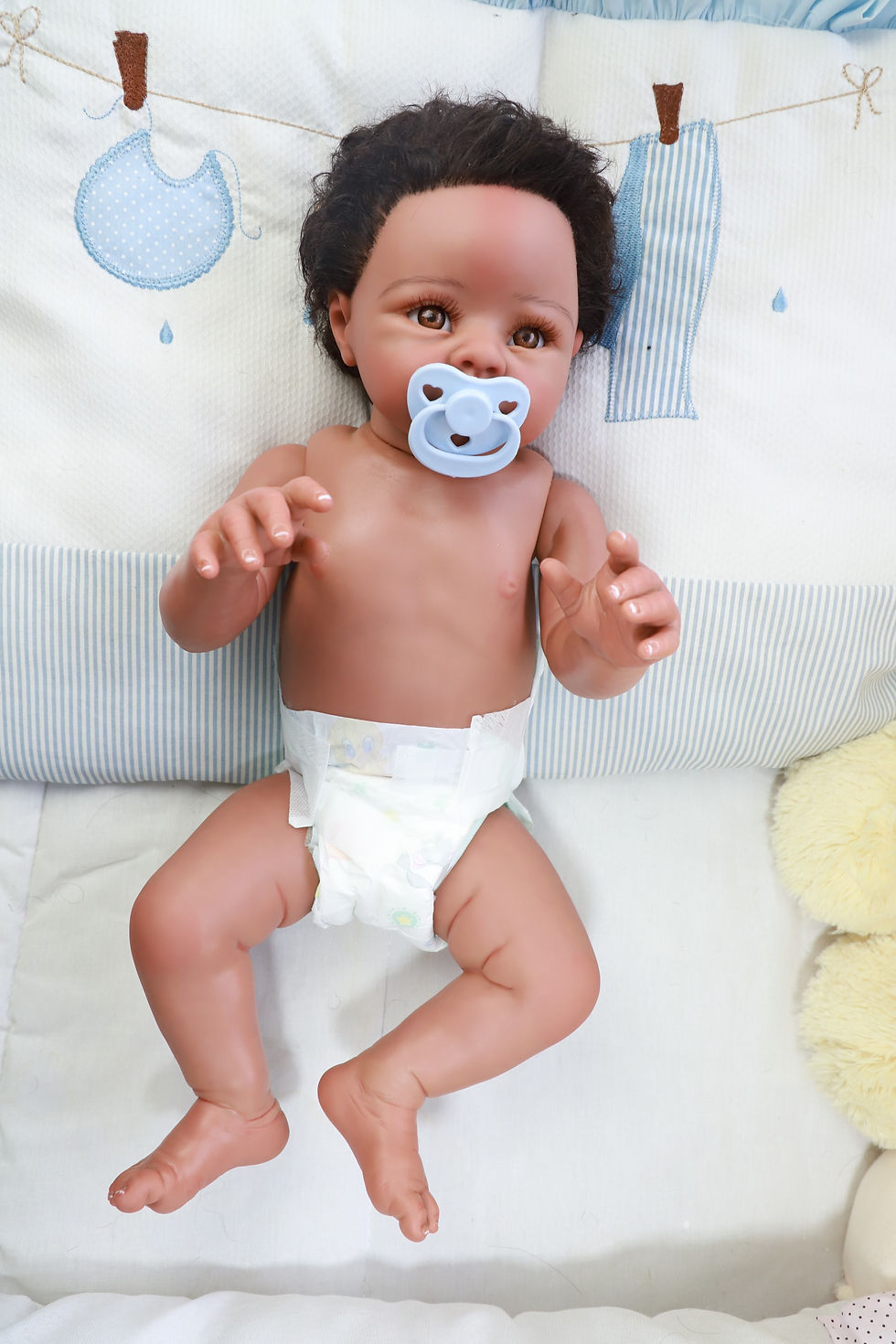 Miniatura: Bebê Reborn  Anaya menino (mama e faz xixi)