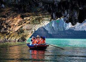 Rowing-bamboo-boat-in-Bright-cave-1.jpg