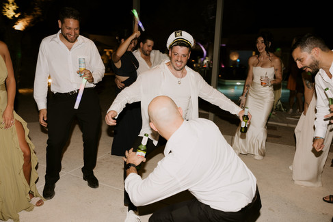 wedding reception dancing